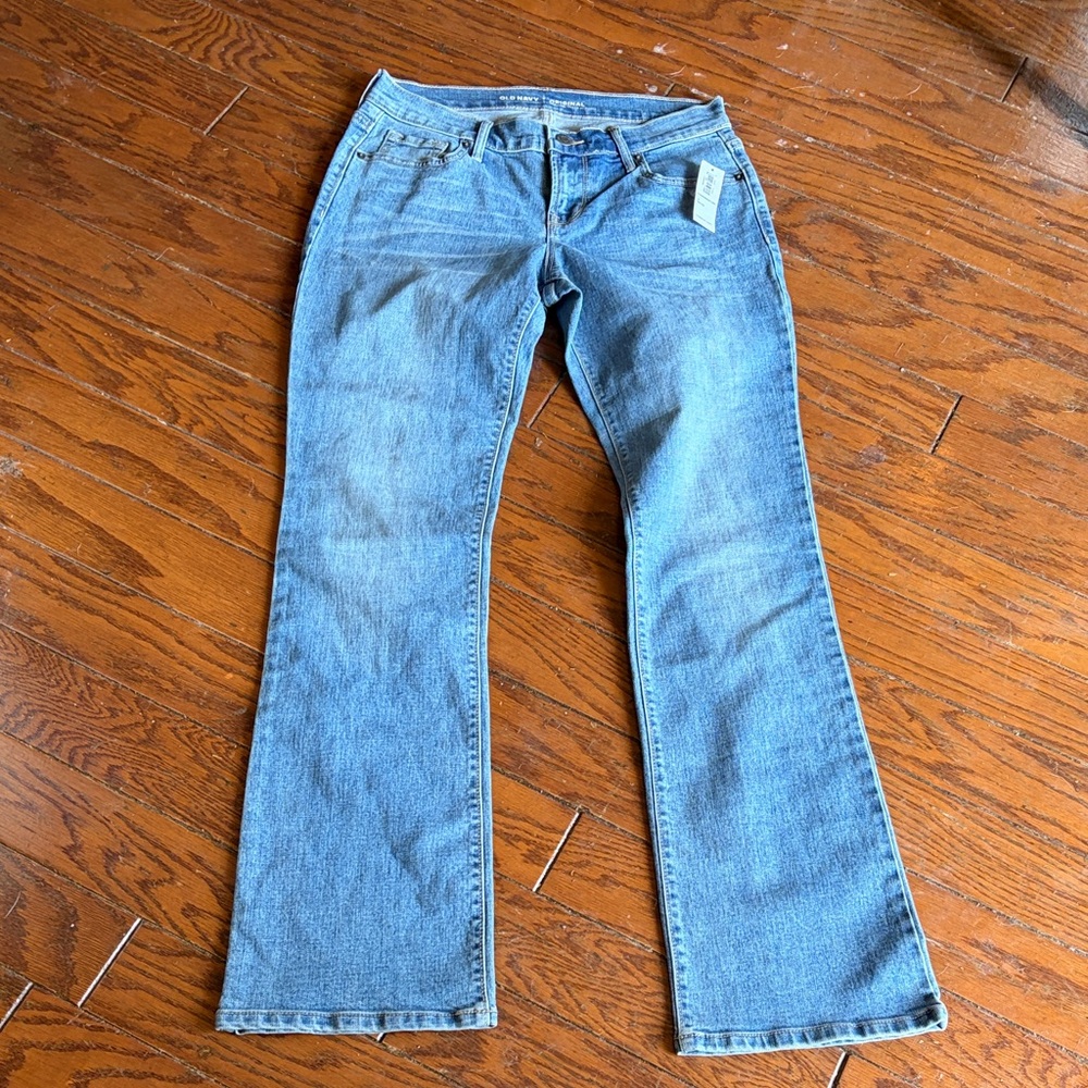 Old Navy Light Blue Wide-Leg Flare Jeans